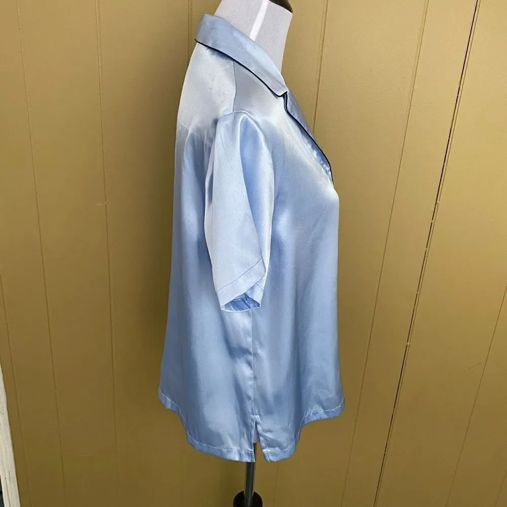 Jones New York women L short sleeve and shorts satin pajama set light blue ￼